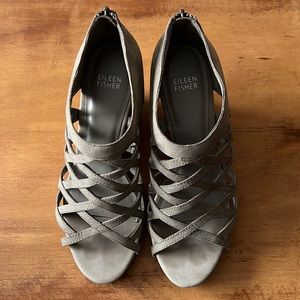 Eileen Fisher cage strappy leather wedge sandal, grey, 8.5